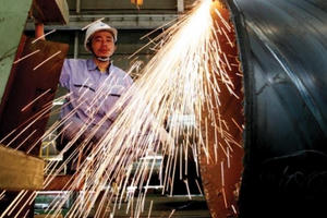 Công bố Bảng xếp hạng V.1000:DN nói gì  về chính sách thuế hậu TPP?