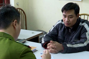 Xét xử kín đối với kẻ bán thịt lợn xâm hại bé gái 9 tuổi trong vườn chuối