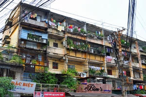 Cải tạo chung cư cũ: Ưu tiên cho người thu nhập thấp trong khu vực?