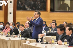 Các nhà ngoại giao tại Hà Nội: Việt Nam là một đất nước giàu quyết tâm