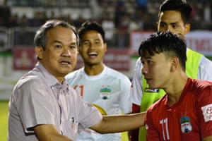 HAGL, bầu Đức và 5 "bom tấn" cho V.League 2020