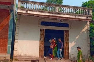 Lạng Sơn: Nghịch tử đuổi chém bố mẹ đẻ trọng thương