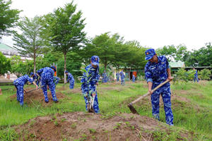 Hải đoàn 42 phát động trồng cây kỷ niệm 135 năm ngày sinh Chủ tịch Hồ Chí Minh