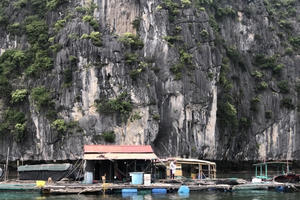 Tập trung tháo dỡ 21 cơ sở nuôi trồng thuỷ sản trên quần đảo Cát Bà