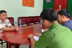 Bắt nam thanh niên giam lỏng người trái phép
