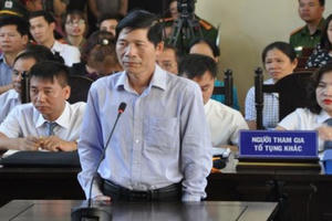 Khai trừ Đảng nguyên Phó Giám đốc BVĐK Hòa Bình trong vụ án chạy thận