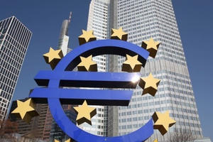 ECB cảnh báo bất ổn kinh tế toàn cầu do COVID-19 vẫn ở mức cao
