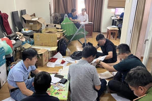 Triệt phá đường dây sản xuất, mua bán bằng giả qua mạng Internet