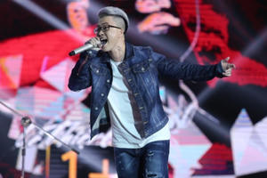 Sing My Song: Lê Thiện Hiếu tiếp tục gây hot với bài hát "1+1"