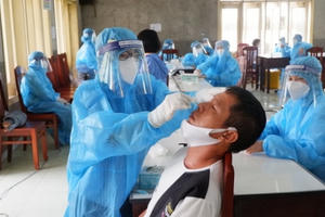 Thêm 7 ca nhiễm, Thanh Hoá phong toả Bệnh viện điều trị Covid-19 số 1