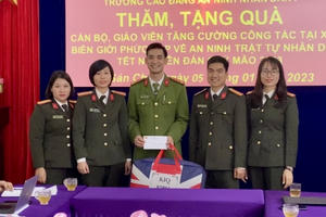 Chiến sĩ tăng cường vùng biên và câu chuyện tuyên truyền, giáo dục pháp luật