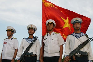 Không nhân nhượng vấn đề chủ quyền lãnh thổ