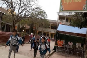 Hưng Yên: Bất bình việc lấy sân trường làm nơi tổ chức... đám cưới