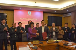 Lãnh đạo Bộ Tư pháp bàn giao một số lĩnh vực công tác