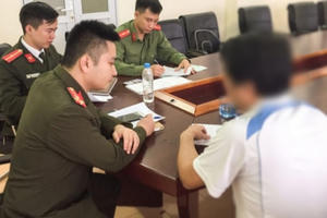 Hà Tĩnh: Bị xử phạt vì lập nhóm trên Zalo “chỉ điểm” chốt CSGT để “né chốt” Hà Tĩnh: Bị xử phạt vì lập nhóm trên Zalo “chỉ điểm” chốt CSGT để “né chốt”