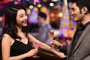 Tình trẻ và cú lừa cả tình lẫn tiền khiến nữ đại gia 'lên bờ xuống ruộng'