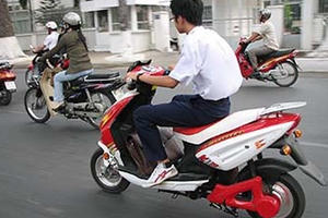 Xe máy điện có nguy cơ bị siết thuế
