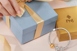 Khi mỹ quyền phá vỡ mọi định dạng khuôn mẫu