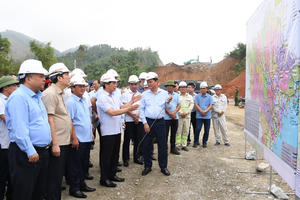 Phó Thủ tướng Bùi Thanh Sơn yêu cầu đẩy nhanh tiến độ 4 dự án cao tốc phía Bắc