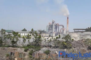 Bắc Ninh: Trạm trộn bê tông không phép ngang nhiên hoạt động