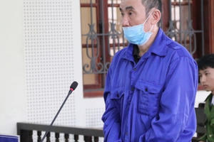 Nghệ An: Sau chầu nhậu, cậu vác dao chém cháu 28 nhát