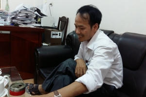 Hà Nội: Xã nghèo nợ tiền tỷ vì nguyên chủ tịch ăn nhậu quá đà?