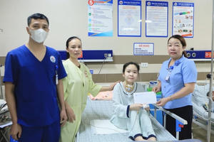 Hành trình yêu thương - Sự đồng hành của người thầy thuốc