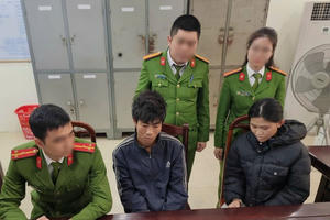 "Ngụy trang" ma túy trong thùng đựng mỹ phẩm để vận chuyển liên tỉnh