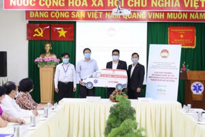 Tập đoàn Novaland tặng 2 xe cấp cứu trị giá 5 tỷ đồng cho Trung tâm Cấp cứu 115 TP HCM