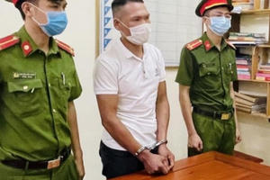 Hà Tĩnh: Khởi tố nam thanh niên liên tục chém người gây thương tích