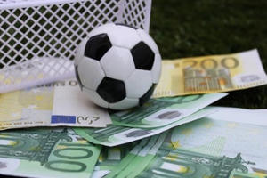 Bắt giữ nhóm đối tượng trong đường dây cá độ bóng đá hàng trăm tỷ đồng