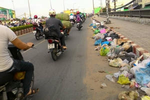 Tăng 10 lần mức phạt, có hạn chế được rác nơi công cộng?