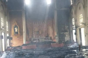Cháy lớn tại nhà thờ Thọ Vực nhiều tài sản bị thiêu rụi
