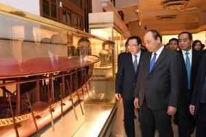 Thủ tướng: Tại sao lịch sử chưa phải là môn học hấp dẫn?