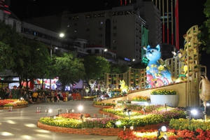 Khai mạc Đường hoa Nguyễn Huệ Tết Quý Mão 2023