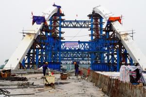 Đại công trường xây dựng cầu Rào trên sông Lạch Tray hơn 2.200 tỷ đồng