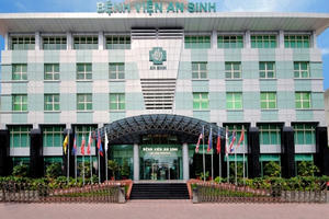 Nữ bệnh nhân chết do tiêm thuốc hay do thức ăn?