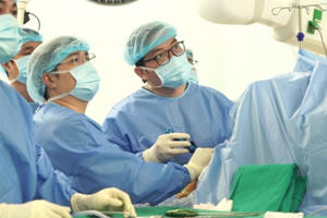 Ca phẫu thuật chấn thương vai của thủ môn Văn Toản thành công tốt đẹp