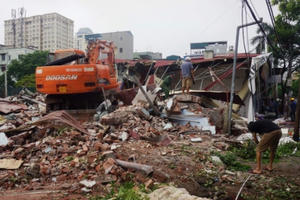 Bắt đầu cưỡng chế GPMB dự án Constrexim Complex phường Dịch Vong Hậu