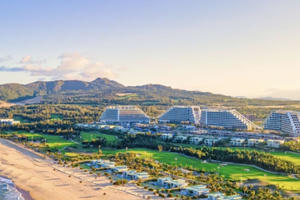 Cận cảnh “siêu phẩm nghỉ dưỡng” sắp khai trương FLC Grand Hotel Quy Nhon Cận cảnh “siêu phẩm nghỉ dưỡng” sắp khai trương FLC Grand Hotel Quy Nhon