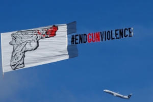 Nhà Trắng chỉ trích Thượng viện vì bác bỏ đề xuất kiểm soát súng đạn