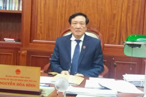 Chánh án Nguyễn Hòa Bình: "Thủ trưởng không nghiêm là... đưa anh em vào tù"