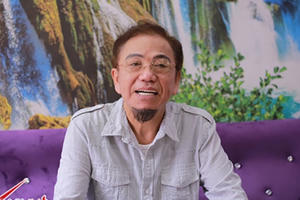 Nóng: Bắt danh hài Hồng Tơ để điều tra hành vi đánh bạc