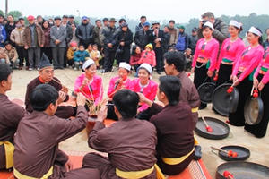 Gặp người Mường ở Hòa Bình và những dấu ấn khó quên nơi núi rừng