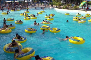 Cảnh báo, nguy cơ lây nhiễm bệnh từ việc tắm bể bơi