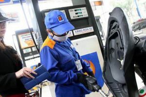 Giá xăng giảm nhẹ sau 2 lần tăng liên tiếp