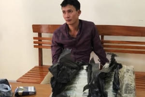 Tóm gọn “ông trùm” ma túy khi đang trên đường vận chuyển 30 bánh heroin