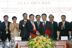 Dồn dập bàn giao các “ông lớn” về “siêu” Ủy ban: Các bộ quản lý có nhẹ gánh?