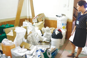 Một lạng hóa chất thành 2.000 ly cà phê