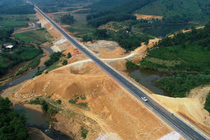 Đề xuất đầu tư xây cao tốc Mộc Châu - Sơn La - Điện Biên dài 305km